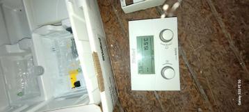 Thermostat vaillant  beschikbaar voor biedingen
