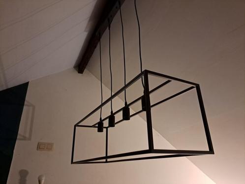 Lampe suspension profilé métal rectangulaire, Huis en Inrichting, Lampen | Hanglampen, Nieuw, 50 tot 75 cm, Metaal, Ophalen