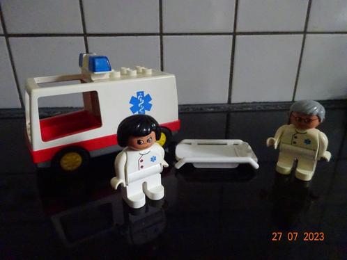 duplo, ziekenwagen met dokter en verpleegster*VINTAGE*, Kinderen en Baby's, Speelgoed | Duplo en Lego, Duplo, Ophalen of Verzenden