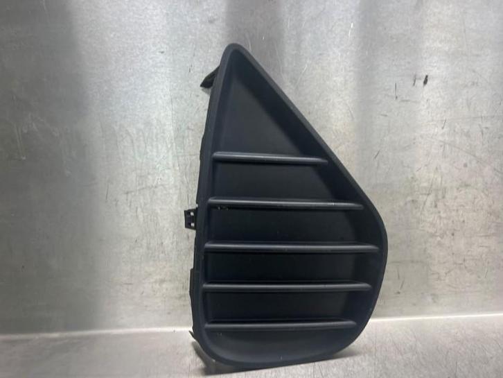 MISTLAMPKAPJE RECHTS Toyota Yaris III (P13) (|814810D250|), Auto-onderdelen, Carrosserie, Toyota, Rechts, Gebruikt