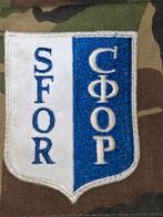 SFOR Bosnische oorlog '96 / 2004 NATO armband, Verzamelen, Militaria | Algemeen, Ophalen of Verzenden