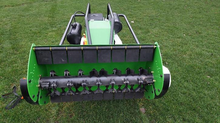 Tondeuse débroussailleuse de pente - RC broyeur télécommandé, Jardin & Terrasse, Débroussailleuses, Neuf, Essence, 50 cm ou plus