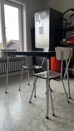 Formica eettafel en 2 stoelen, Huis en Inrichting, Tafels | Eettafels, Ophalen, Zo goed als nieuw