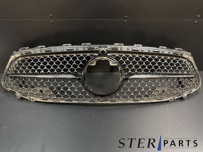 Calandre d'un Mercedes A-Klasse (9040), Autos : Pièces & Accessoires, Carrosserie & Tôlerie, Mercedes-Benz, Utilisé, 3 mois de garantie