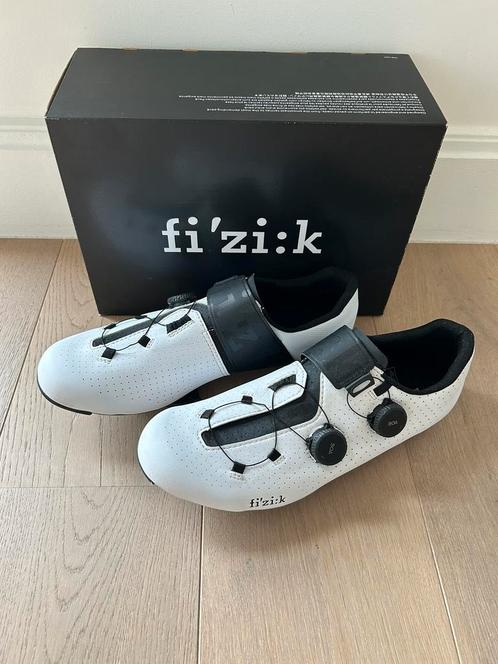 FIZIK Vento Infinito Carbon 44, Sports & Fitness, Cyclisme, Comme neuf, Chaussures, Enlèvement ou Envoi