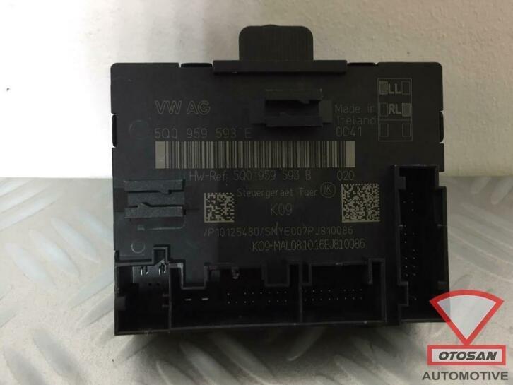 vw passat b8 2017 portier deur module links 5q0959593e, Auto-onderdelen, Elektronica en Kabels, Volkswagen, Gebruikt