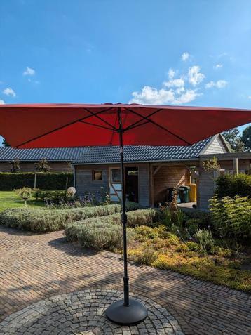 Parasol rechthoekig beschikbaar voor biedingen