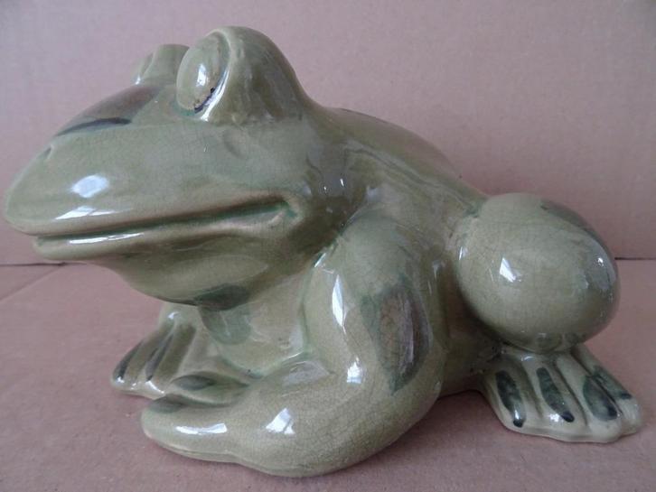 Beeld kikker beeld kikkerbeeld vintage aardewerk  23x21x13cm, Verzamelen, Beelden en Beeldjes, Gebruikt, Dier, Ophalen of Verzenden