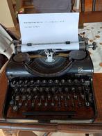 Ancienne machine à écrire, Enlèvement, Utilisé