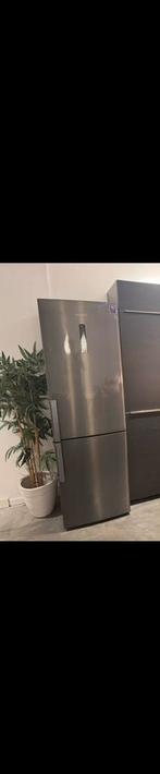 Samsung koelkast met diepvries, Elektronische apparatuur, Koelkasten en IJskasten, Ophalen, Zo goed als nieuw
