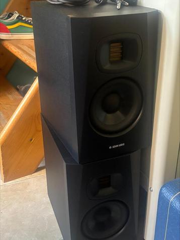 Adam audio T5V beschikbaar voor biedingen