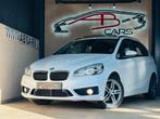 BMW 2 Serie 218 Active Tourer * GARANTIE 12 MOIS *, Auto's, BMW, 100 kW, Stof, 4 cilinders, Wit