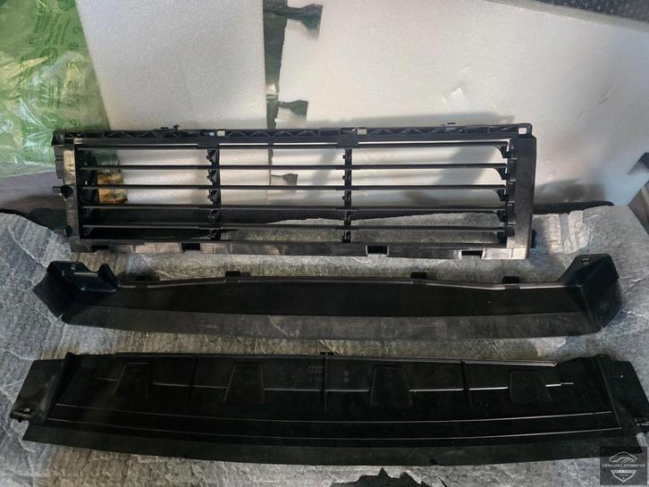 Audi Q3 83A 2019+ Ventilatorklep Jaloezie Nieuw 83A121223, Auto-onderdelen, Airco en Verwarming, Audi, Gebruikt