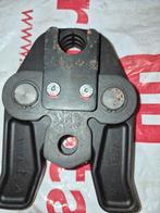 Machoir pour  a sertir pour tout machin  70 euro, Bricolage & Construction, Outillage | Pièces de machine & Accessoires, Enlèvement ou Envoi