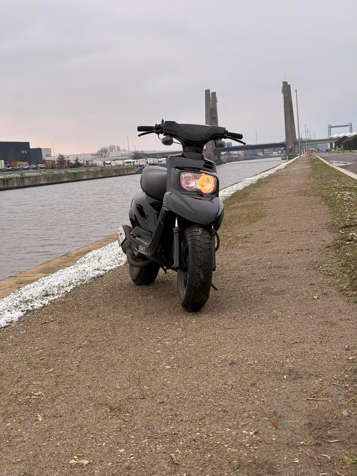 Mbk booster a klasse 70cc, Vélos & Vélomoteurs, Scooters | Yamaha, Comme neuf, Autres modèles, Classe A (25 km/h), Deux-temps