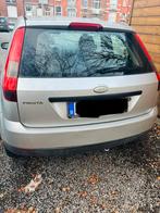 Vehicule en bon etat propre a vendre, Auto's, Handgeschakeld, Particulier, Fiësta, Euro 4