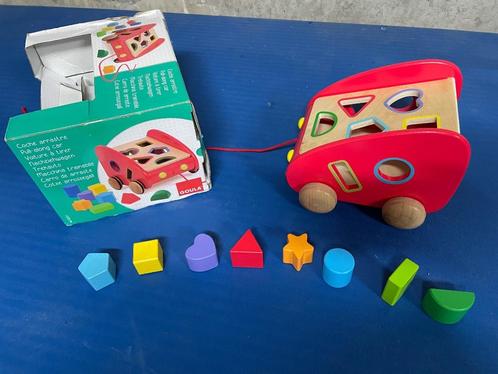 Goula trekspeeltje auto met vormsorteerder, Kinderen en Baby's, Speelgoed | Houten speelgoed, Nieuw, Ophalen