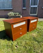 Set nachtkastjes - massief mahonie hout, Ophalen, Minder dan 55 cm, Hout, 65 cm of meer