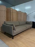 ZGAN Design on Stock Byen 5-Zits Taupe – NP: €5.500, 250 tot 300 cm, 75 tot 100 cm, Ophalen of Verzenden, Zo goed als nieuw