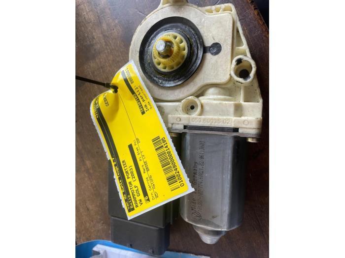 Raammotor Portier van een Volkswagen Golf, Auto-onderdelen, Carrosserie, Volkswagen, Gebruikt, 3 maanden garantie, Ophalen of Verzenden