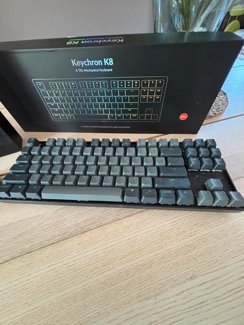 Gaming keyboard Keychron K8 & ZOWIE S1 gaming mouse, Computers en Software, Toetsenborden, Verzenden