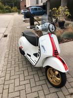 Vespa racing sixties 300, Fietsen en Brommers, Ophalen, Zo goed als nieuw