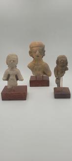 Pièces authentiques en terre cuite précolombienne, Enlèvement