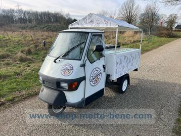 Ijscowagen Tuktuk Driewieler Piaggio Ape 50 Foodtruck  beschikbaar voor biedingen