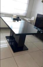 Hoogglans zwarte eettafel, Ophalen