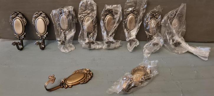 2 messing + 10 gunmetal Louis XV wandhaken MEDIUM NEW, Huis en Inrichting, Woonaccessoires | Kapstokken, Nieuw, Wandhaken, Minder dan 100 cm