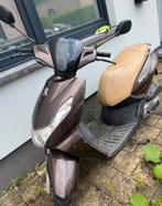 Peugeot Kisbee 4T, Fietsen en Brommers, Scooters | Peugeot, Ophalen, Gebruikt, Overige modellen, 49 cc