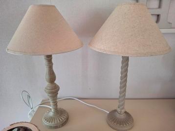2 tafellampen in zeer mooie staat voor 29€ samen
 beschikbaar voor biedingen