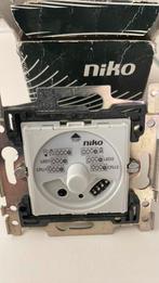 Universele rotary dimmer Niko 310-01900, Doe-het-zelf en Bouw, Ophalen of Verzenden, Nieuw