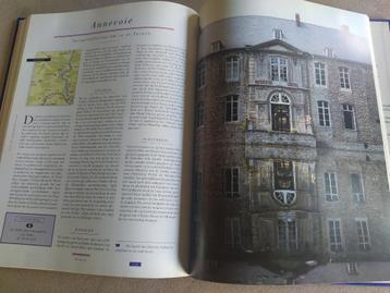 boek: de plek/Paul de Moor + Buitengewoon België beschikbaar voor biedingen