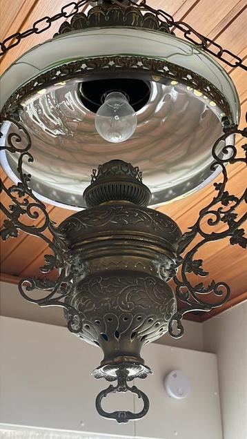 Koperen luster beschikbaar voor biedingen