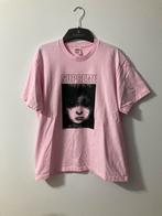 Supreme Margaret Keane Teardrop Tee Pink maat M, Kleding | Heren, Maat 48/50 (M), Ophalen of Verzenden, Zo goed als nieuw, Roze