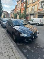Alfa Romeo 147 benzine, Auto's, Alfa Romeo, Voorwielaandrijving, 1599 cc, Leder en Stof, Zwart