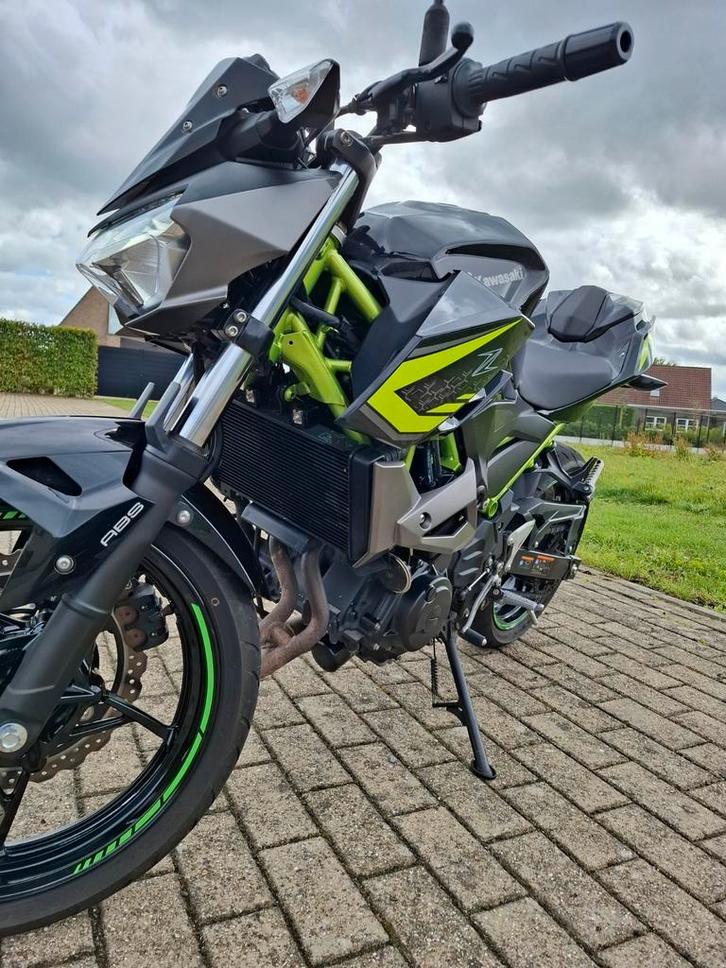 Kawasaki Z400 met performance pakket, Motoren, Motoren | Kawasaki, Particulier, Ophalen