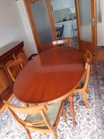 Mooie ovale  tafel met 4 stoelen, Ophalen of Verzenden, Zo goed als nieuw