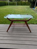 Mid-Century Moderne Glazen Salontafel – Scandinavisch Design, Huis en Inrichting, Tafels | Salontafels, Ophalen, Zo goed als nieuw