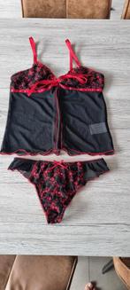 Lingeriesetje maat 36-38, Ophalen