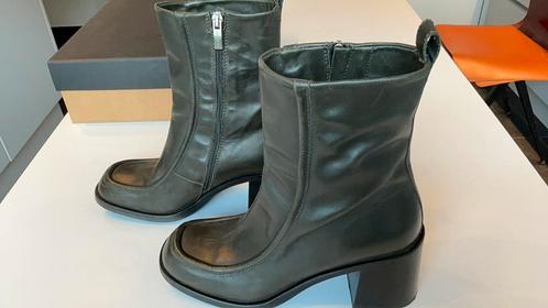 Enkellaarsjes JANET & JANET 39, Kleding | Dames, Schoenen, Zo goed als nieuw, Ophalen of Verzenden