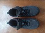 HI-TEC blackout low JR maat 39, Ophalen, Zo goed als nieuw, Blauw