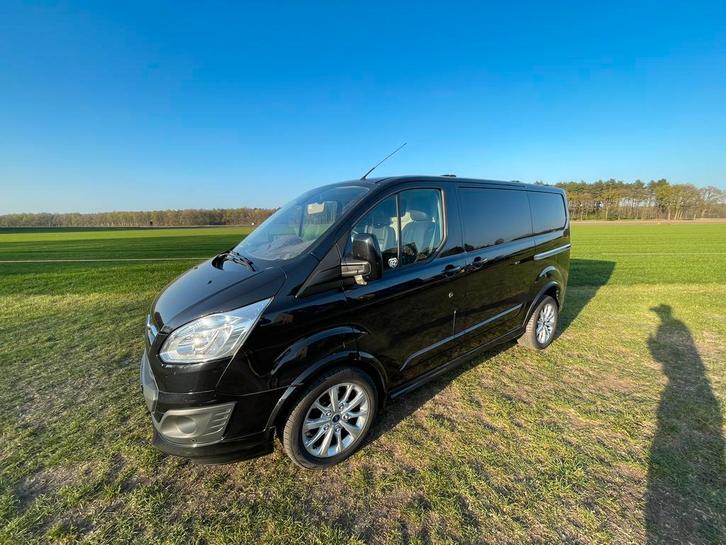 Ford transit custom 2.2 155pk zwart, Auto's, Bestelwagens en Lichte vracht, Particulier, Trekhaak, Ford, Diesel, Euro 5, 5 deurs