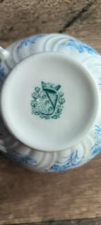 Tasses porcelaine avec l authenticité, Collections, Comme neuf, Enlèvement ou Envoi, Porcelaine