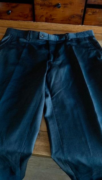 Steed and Barney's Super 120's scheerwol herenbroek beschikbaar voor biedingen