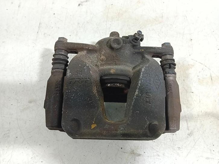 REMKLAUW LINKS VOOR Renault Megane IV (RFBB) (01-2015/-), Auto-onderdelen, Remmen en Aandrijving, Renault, Gebruikt