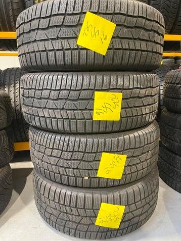 Set / Banden 225/55/16(99h) Winterbanden Continental beschikbaar voor biedingen
