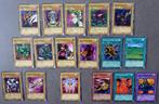 Pak van 17 Yu-Gi-Oh! kaarten uit 1996 - gratis verzending, Hobby en Vrije tijd, Verzamelkaartspellen | Yu-gi-Oh!, Ophalen of Verzenden