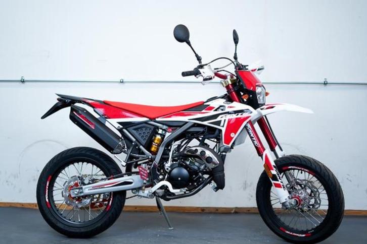 FANTIC 50cc COMPÉTITION NOIR 45KM/H, Vélos & Vélomoteurs, Cyclomoteurs | Marques Autre, Neuf, Classe B (45 km/h), Enlèvement ou Envoi